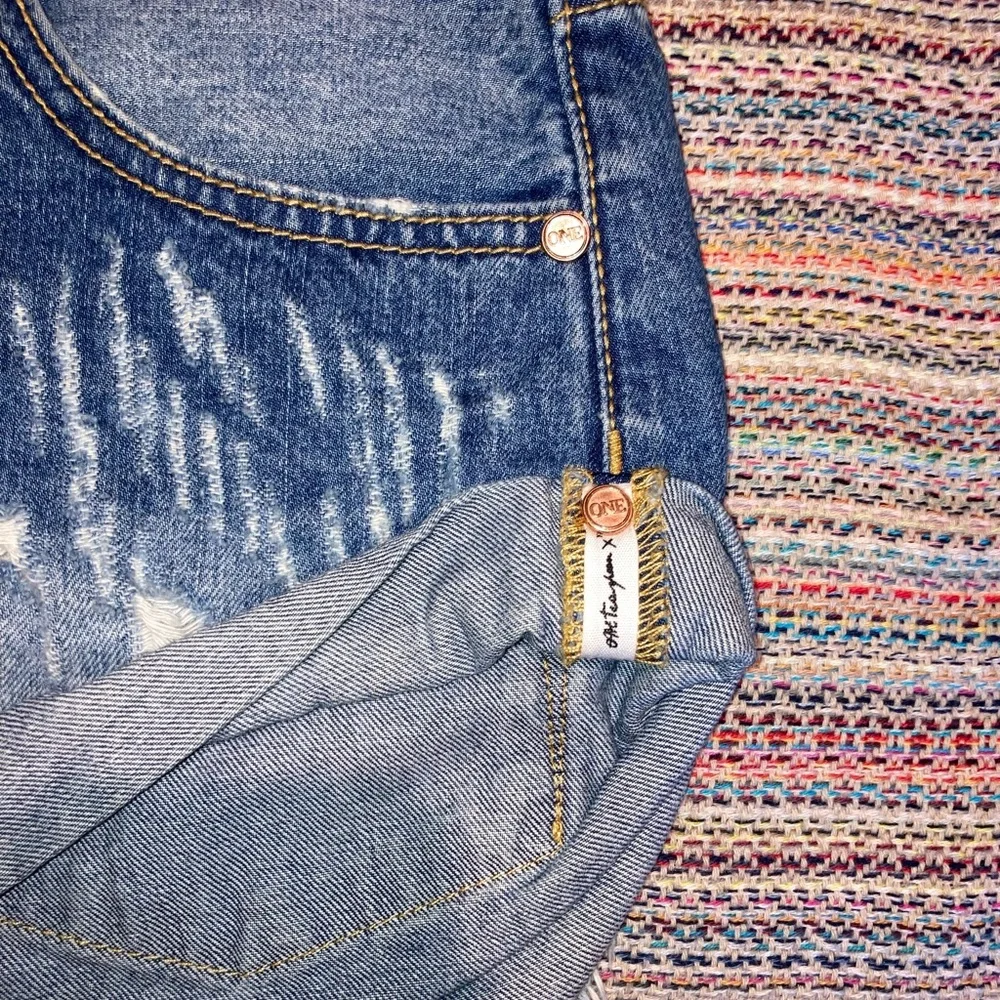 ONE X ONE TEASPOON Bandits Shorts, Size 27 - Picture 6 of 12